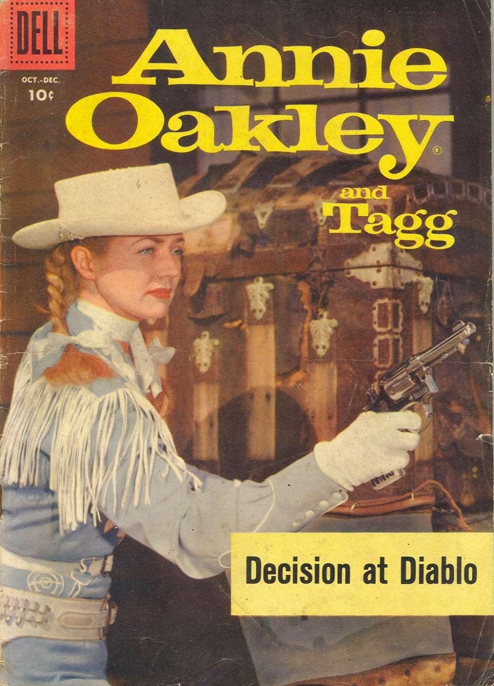 Book Cover For Annie Oakley and Tagg 17
